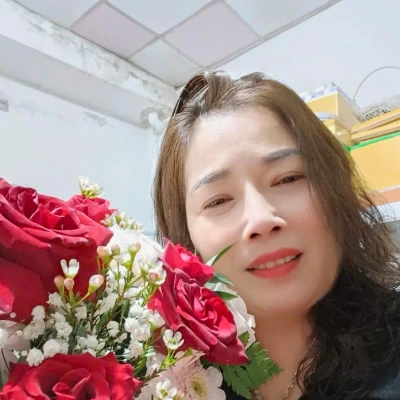 Hồ Thị Hồng Em